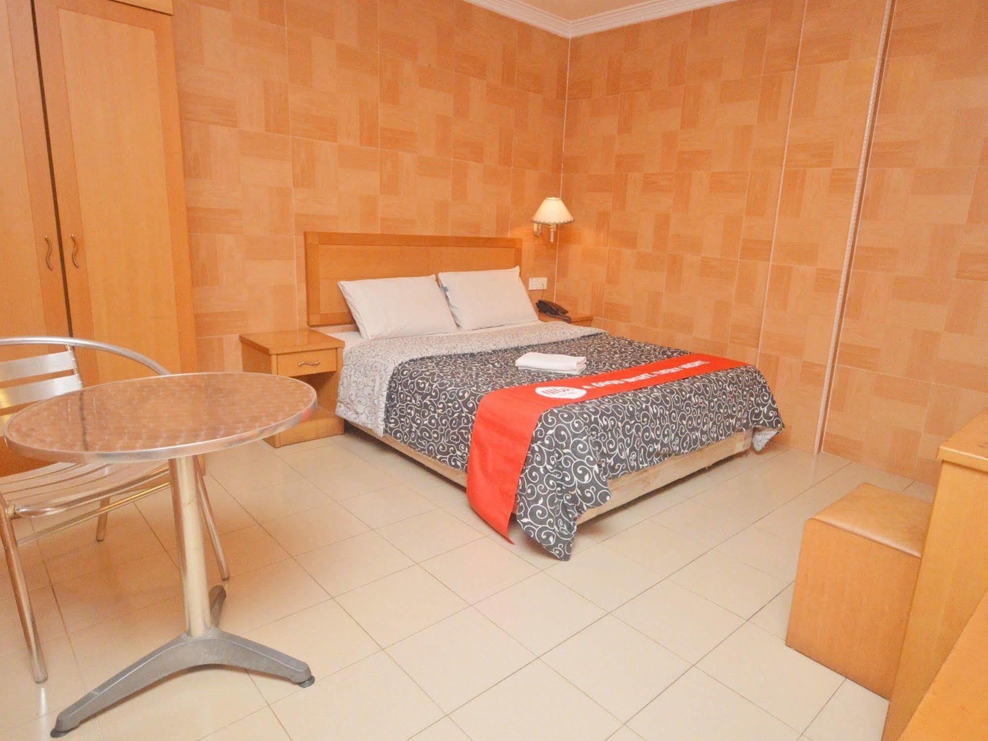 Nida Rooms Nagoya Business Center Batam Exterior foto